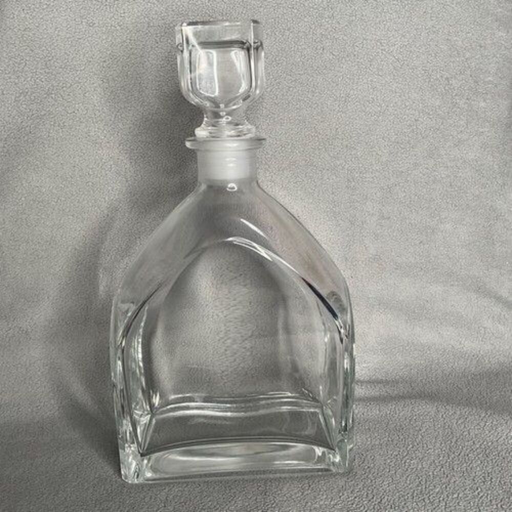 Luigi Bormioli Cellini Light & Music‎ Crystal Decanter With Lid/Stopper Italy